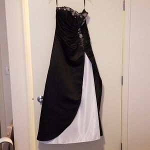 Black and white prom dress